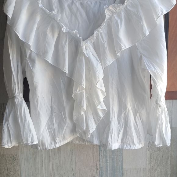 Blouse - Picture 2 of 3